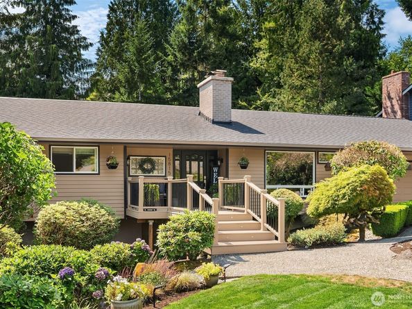 15815 SE 43rd Place, Bellevue WA 98006