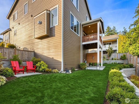 17787 Sunrise Ridge Avenue NE, Poulsbo WA 98370