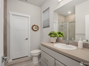 17787 Sunrise Ridge Avenue NE, Poulsbo WA 98370