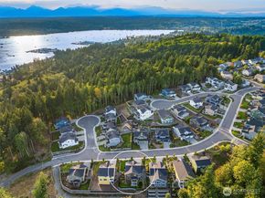 17787 Sunrise Ridge Avenue NE, Poulsbo WA 98370