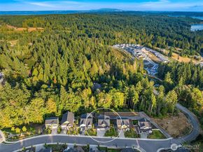 17787 Sunrise Ridge Avenue NE, Poulsbo WA 98370