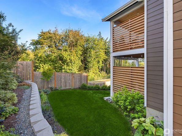 17787 Sunrise Ridge Avenue NE, Poulsbo WA 98370