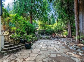 8215 184th Street SW, Edmonds WA 98026