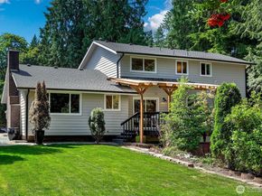 8215 184th Street SW, Edmonds WA 98026
