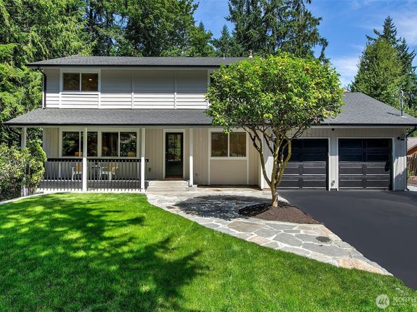 8215 184th Street SW, Edmonds WA 98026