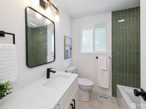 8215 184th Street SW, Edmonds WA 98026