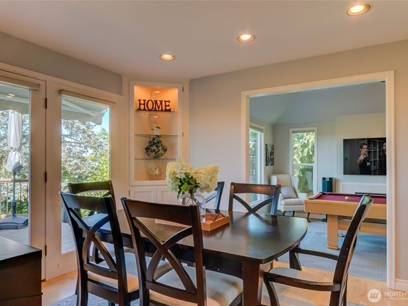 13943 209th Avenue NE, Woodinville WA 98077