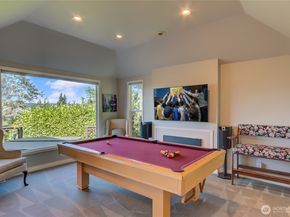 13943 209th Avenue NE, Woodinville WA 98077