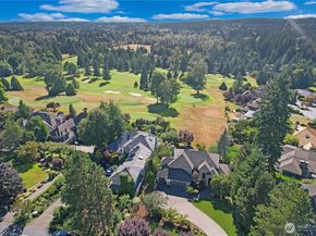 13943 209th Avenue NE, Woodinville WA 98077