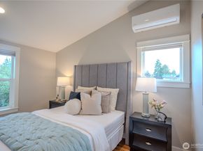 511 N 46th Street A, Seattle WA 98103