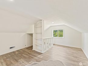 114 2nd Avenue N, Algona WA 98001