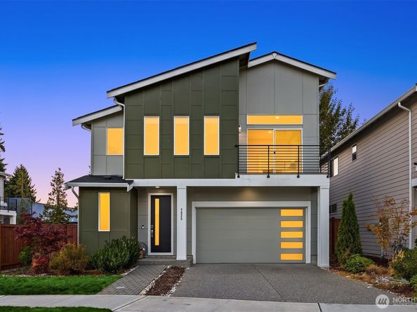 7025 225th Street SW, Mountlake Terrace WA 98043