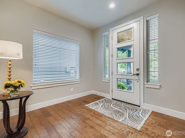 18115 34th Drive SE, Bothell WA 98012