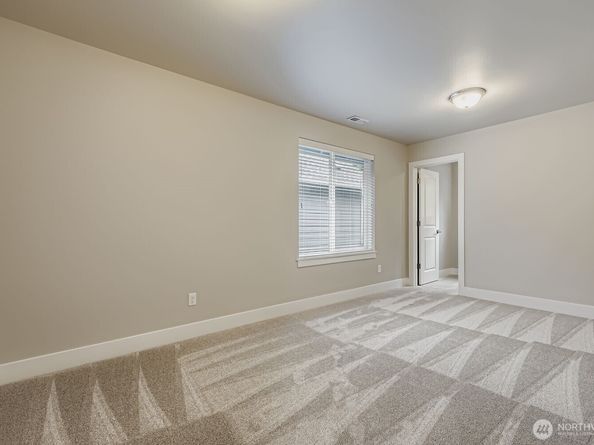 18115 34th Drive SE, Bothell WA 98012