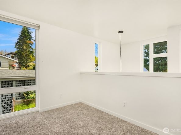 518 NW Bright Street, Seattle WA 98107