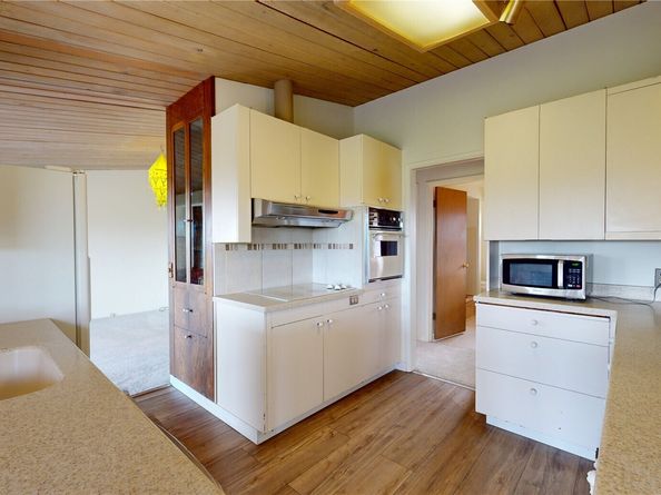 16020 7th Avenue SW, Burien WA 98166