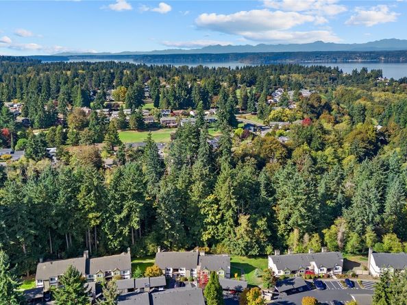31500 33rd Place SW N103, Federal Way WA 98023