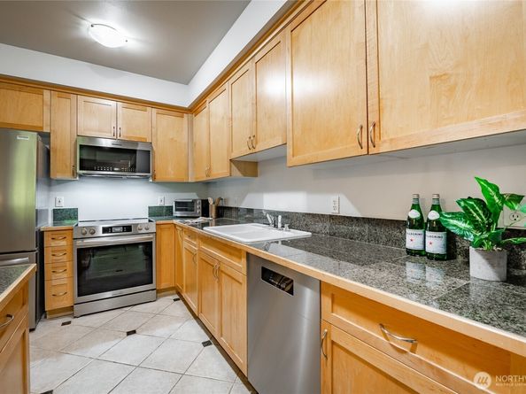 15000 Juanita Drive NE 307, Kenmore WA 98028