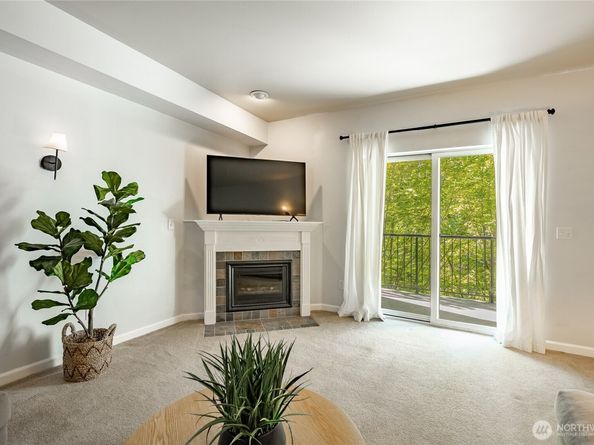 15000 Juanita Drive NE 307, Kenmore WA 98028
