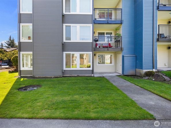 26331 116th Avenue SE G104, Kent WA 98030