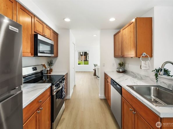 26331 116th Avenue SE G104, Kent WA 98030