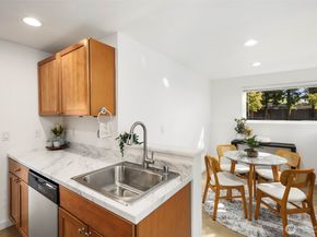 26331 116th Avenue SE G104, Kent WA 98030