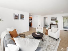 26331 116th Avenue SE G104, Kent WA 98030