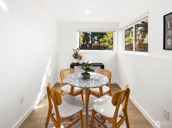 26331 116th Avenue SE G104, Kent WA 98030