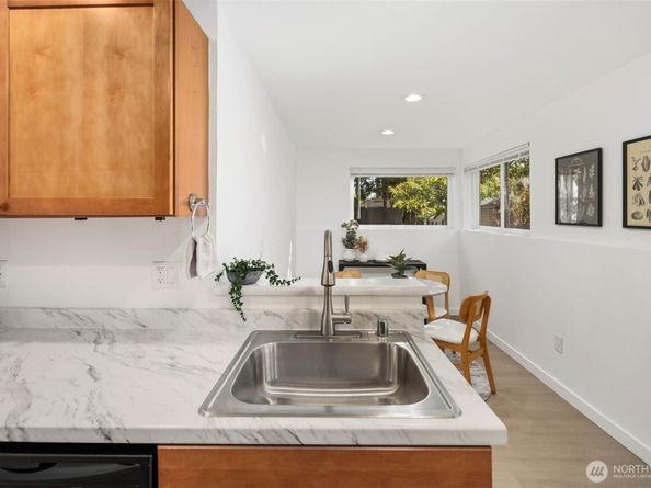 26331 116th Avenue SE G104, Kent WA 98030