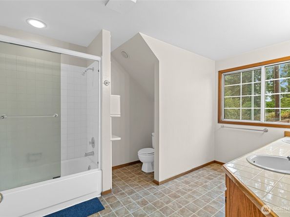 4123 150th Avenue SE, Bellevue WA 98006