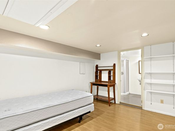 4123 150th Avenue SE, Bellevue WA 98006