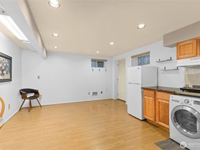 4123 150th Avenue SE, Bellevue WA 98006