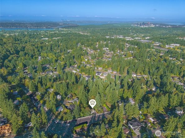 4123 150th Avenue SE, Bellevue WA 98006