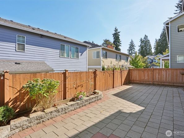 19817 35th Drive SE, Bothell WA 98012