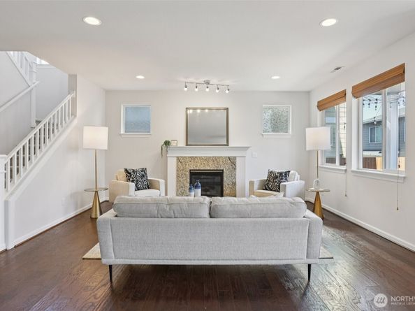 19817 35th Drive SE, Bothell WA 98012