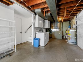 223 W Kinnear Place, Seattle WA 98119