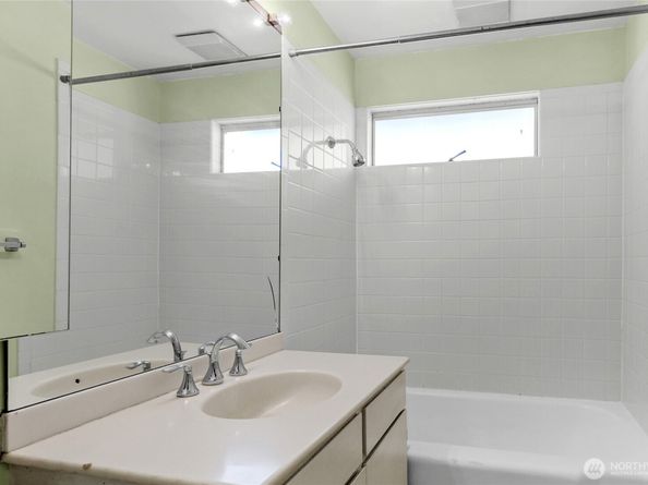 223 W Kinnear Place, Seattle WA 98119