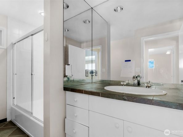 223 W Kinnear Place, Seattle WA 98119