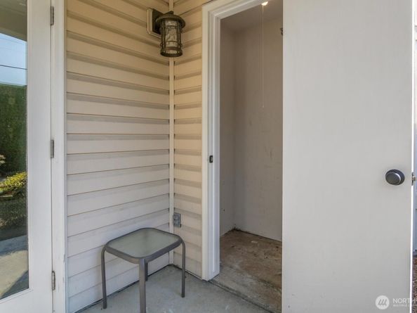 12505 4th Avenue W 1040, Everett WA 98204