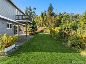 4876 NE Hemlock Lane, Hansville WA 98340