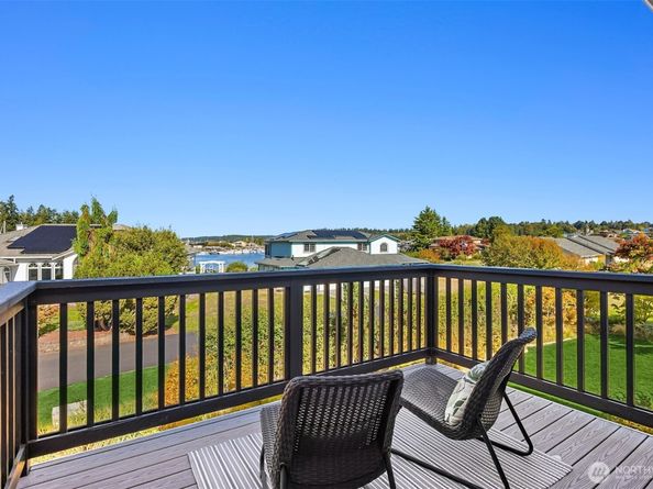 4876 NE Hemlock Lane, Hansville WA 98340