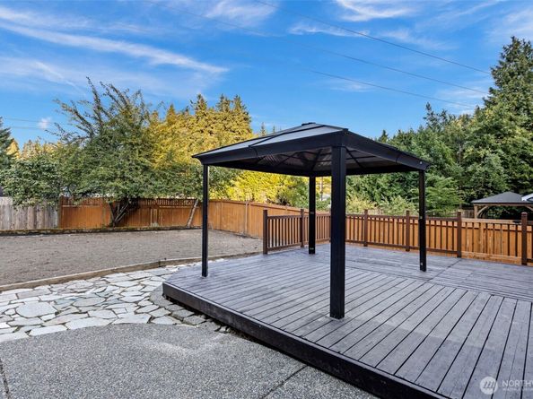 3003 204th Street SE, Bothell WA 98012