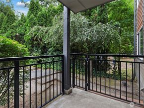220 SW Clark Street B104, Issaquah WA 98027