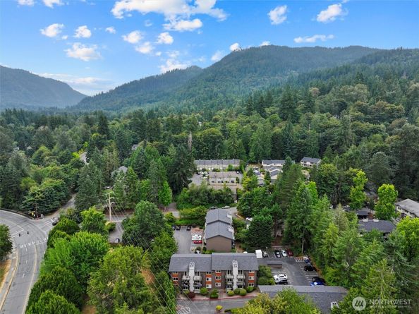 220 SW Clark Street B104, Issaquah WA 98027