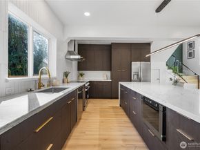 11807 8th Ave S, Seattle WA 98168