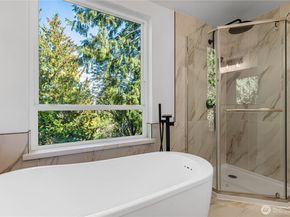 11807 8th Ave S, Seattle WA 98168