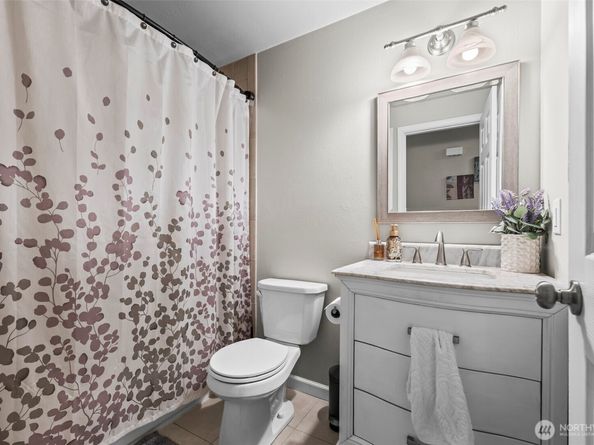 9155 Kristi Court NW, Bremerton WA 98311