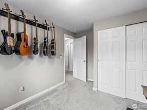 9155 Kristi Court NW, Bremerton WA 98311