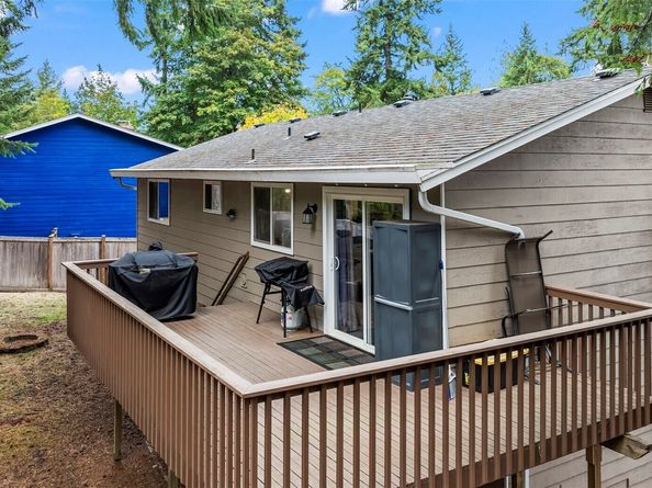 9155 Kristi Court NW, Bremerton WA 98311