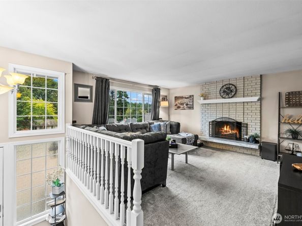 9155 Kristi Court NW, Bremerton WA 98311